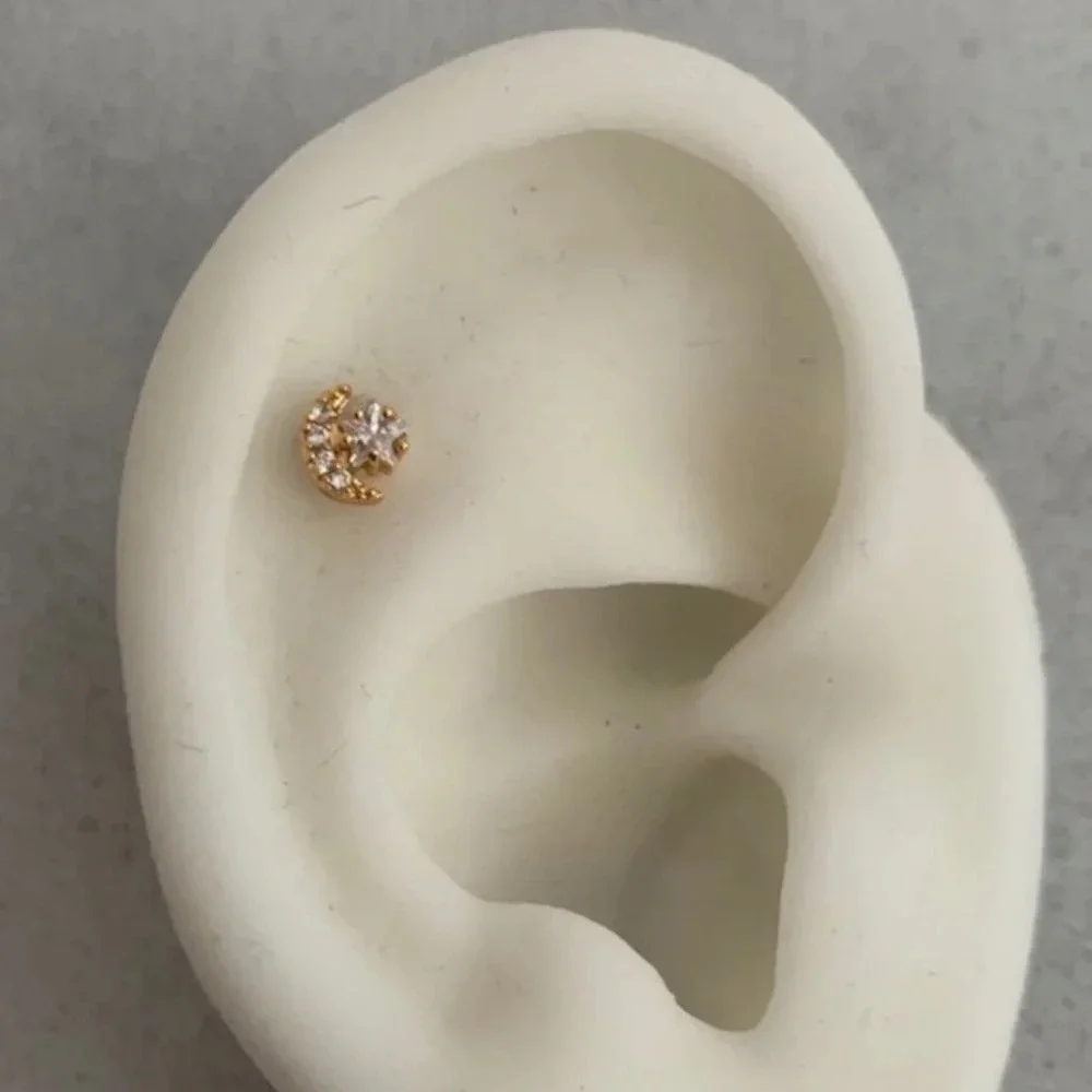 Gold Crystal Moon Star Cartilage Earring   Brand New